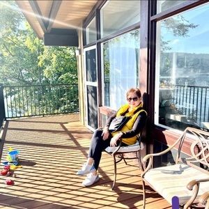 Meet your Posher, Rhoda